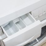 Ako odstrániť pleseň v zásobníku práčky: jednoduchý prostriedok z kuchyne